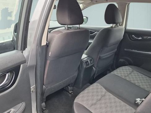 Used 2017 Nissan Rogue Sport SV AWD/4WD image 25