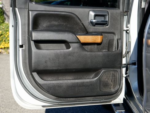 Used 2016 Chevrolet Silverado 2500 LTZ w/ Duramax Plus Package image 34