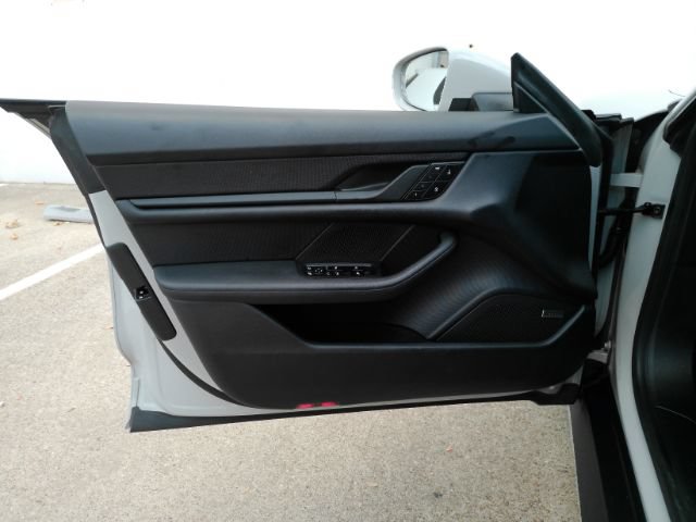 Used 2024 Porsche Taycan w/ Premium Package RWD image 15