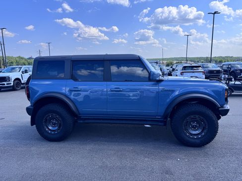 Certified 2024 Ford Bronco Outer Banks AWD/4WD image 4