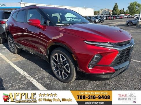 Certified 2025 Chevrolet Blazer RS w/ Driver Confidence II Package AWD/4WD image 1