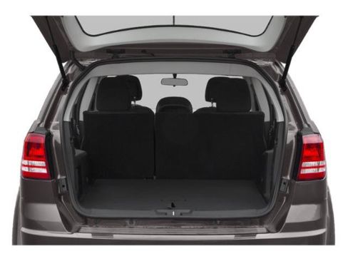 Used 2020 Dodge Journey SE FWD image 15