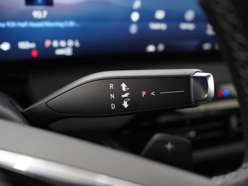 Used 2026 Buick Enclave Sport Touring w/ Power Package AWD/4WD image 28