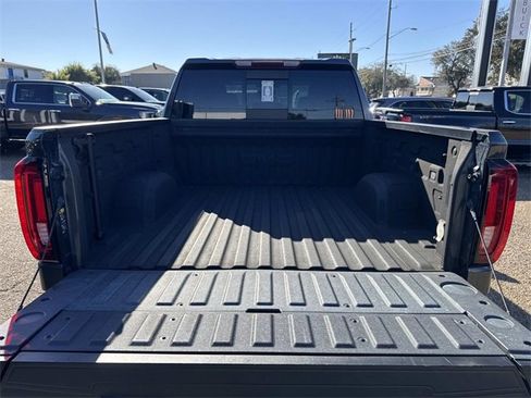 Used 2022 GMC Sierra 1500 SLT image 10