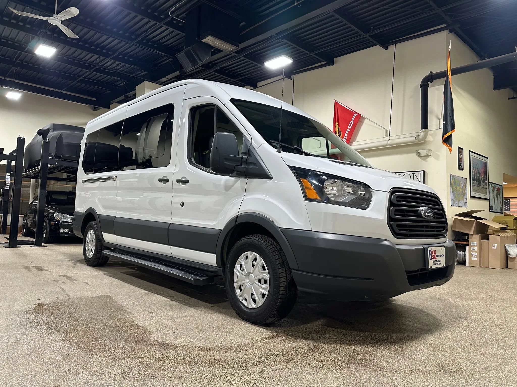 Used 2015 Ford Transit 250 148 Medium Roof RWD image 7