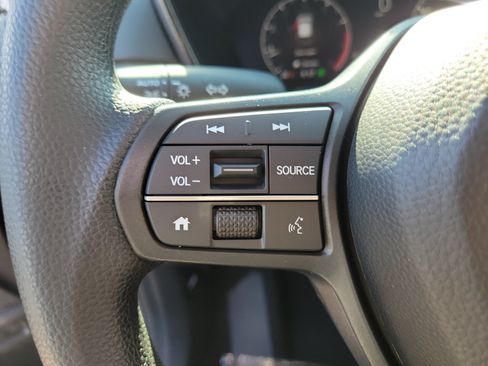 Used 2024 Honda CR-V EX image 18