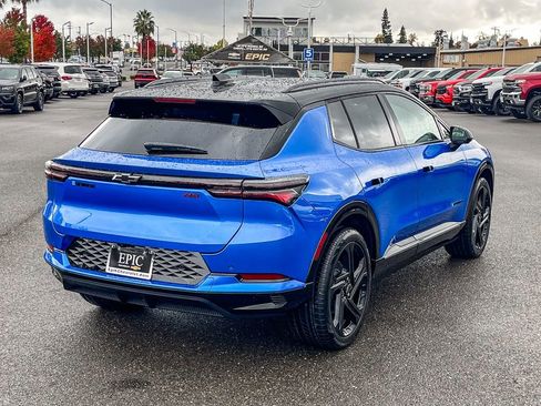New 2026 Chevrolet Equinox EV RS image 4