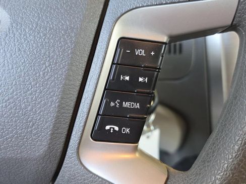 Used 2012 Ford Fusion SE FWD image 19