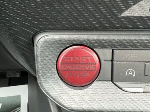 Used 2025 Ford Mustang Coupe image 11