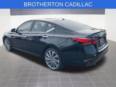 Used 2023 Nissan Altima 2.5 SL AWD/4WD image 7