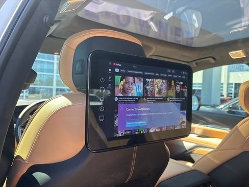 Used 2025 Cadillac Escalade IQ Sport 2 image 10