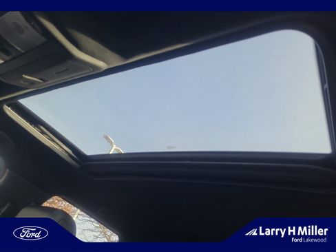 Used 2022 Nissan Frontier PRO-4X w/ Pro-4X Premium Package image 33