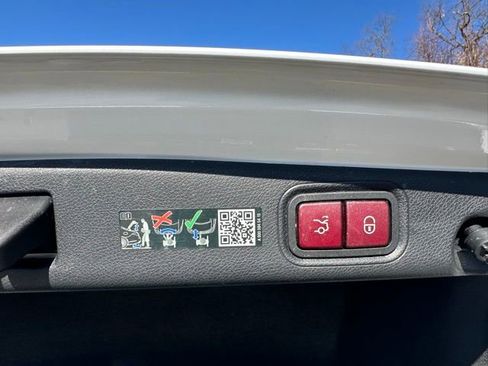 Certified 2023 Mercedes-Benz E 350 4MATIC Sedan image 42