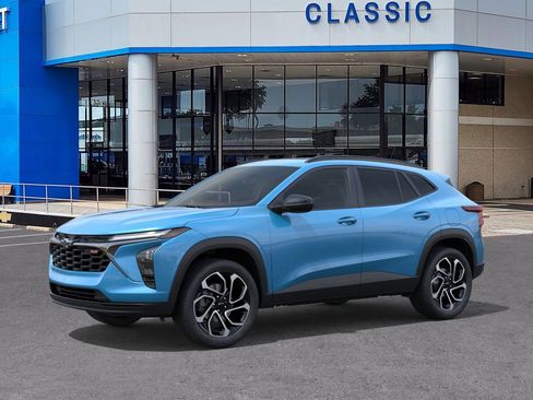 New 2026 Chevrolet Trax RS w/ Sunroof Package image 2