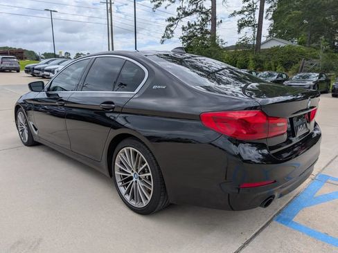 Used 2019 BMW 530e w/ Convenience Package RWD image 5