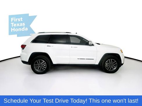 Used 2022 Jeep Grand Cherokee Limited image 9