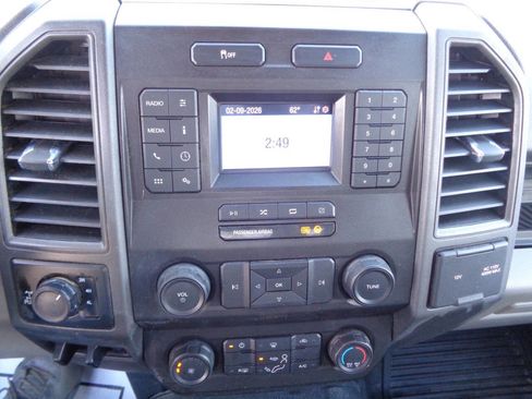 Used 2022 Ford F250 XL w/ Power Equipment Group image 51