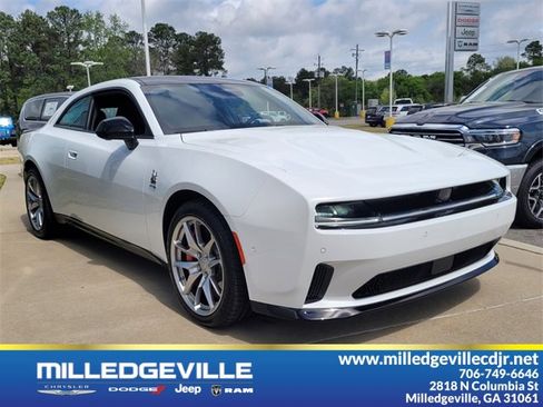 New 2024 Dodge Charger R/T Scat Pack w/ Plus Group image 1