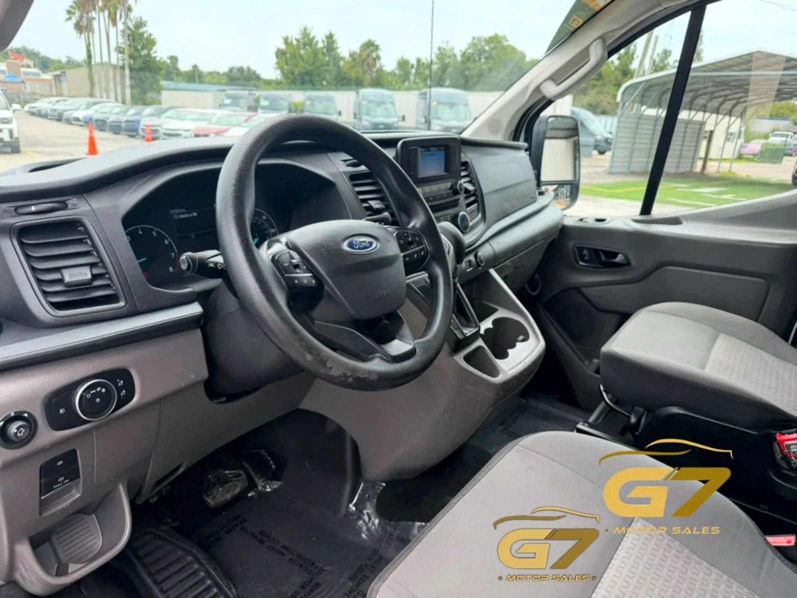 Used 2021 Ford Transit 350 XLT RWD image 13