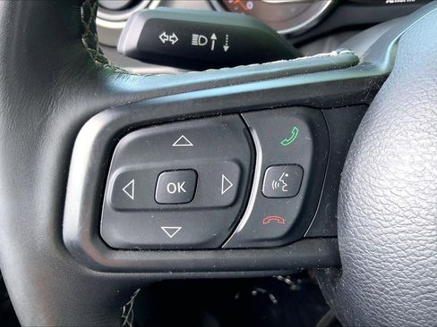 Used 2023 Jeep Gladiator Sport AWD/4WD image 20