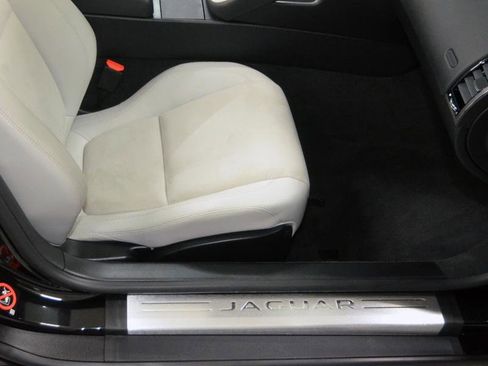 Used 2016 Jaguar F-TYPE Convertible image 26