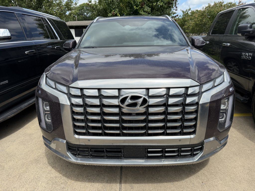 Used 2024 Hyundai Palisade Calligraphy FWD image 4