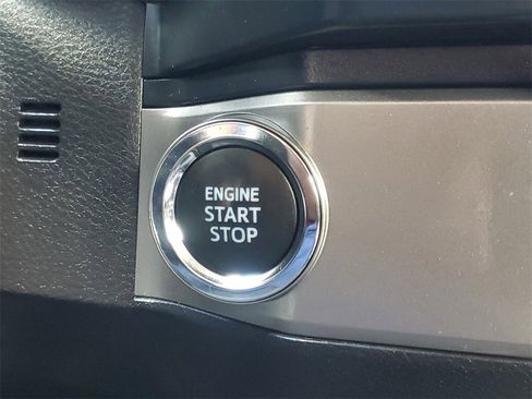 Used 2023 Toyota Tacoma SR5 w/ Technology Package image 28