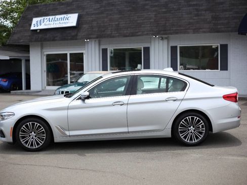 Used 2017 BMW 540i xDrive image 5