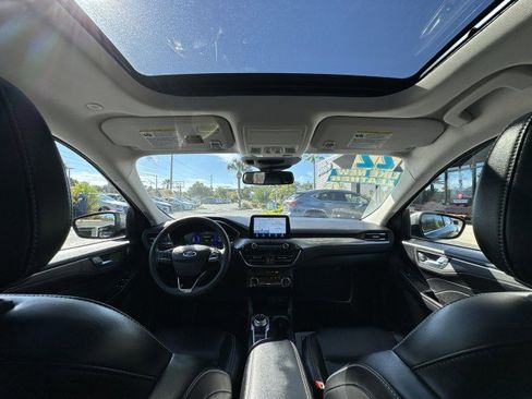 Used 2022 Ford Escape Titanium w/ Class II Trailer Tow Package image 27