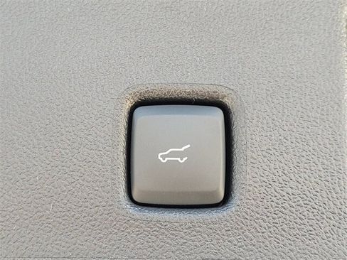 New 2025 Ford Escape ST-Line w/ Equipment Group 301A image 13