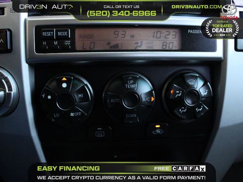 Used 2004 Toyota 4Runner SR5 AWD/4WD image 13