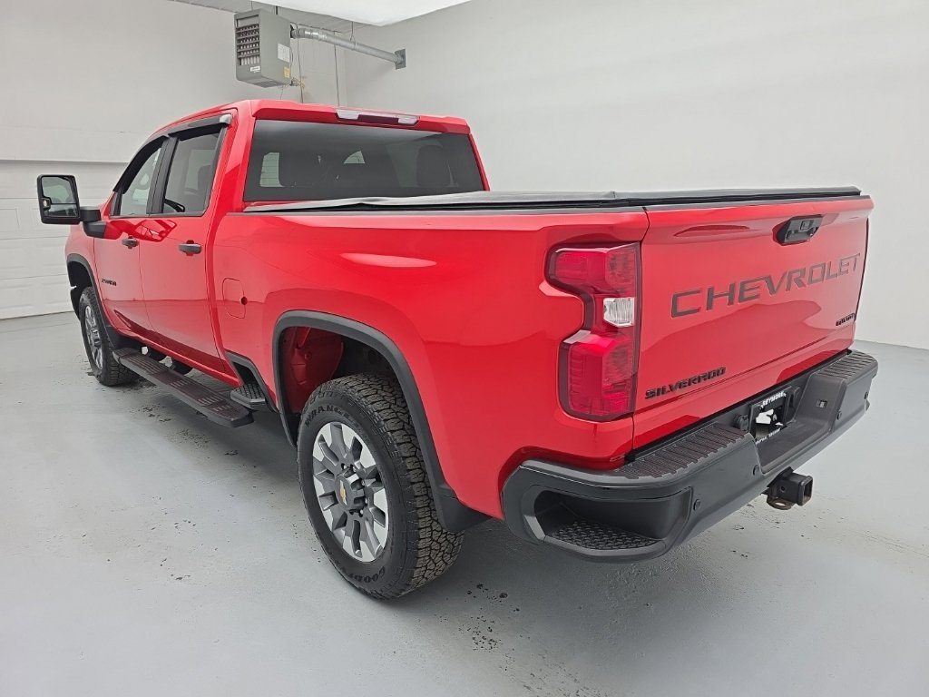 Used 2024 Chevrolet Silverado 2500 Custom w/ Custom Value Package AWD/4WD image 6