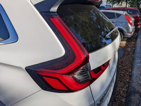 Used 2024 Honda CR-V EX image 11