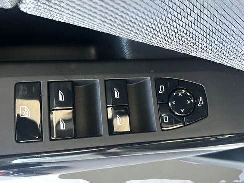 Used 2026 BMW X3 xDrive30 w/ M Sport Package image 15