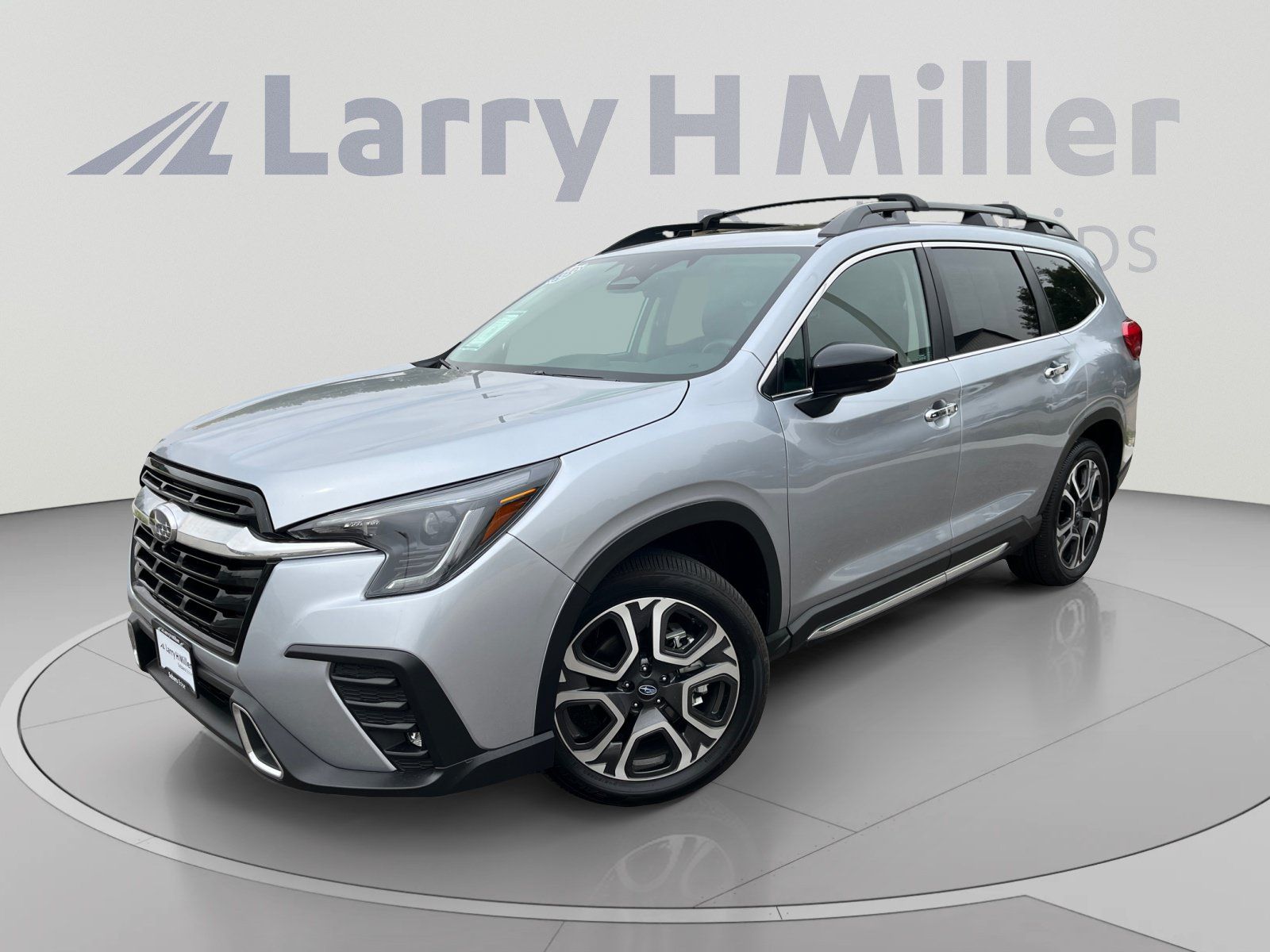 Certified 2026 Subaru Ascent Touring AWD/4WD image 1