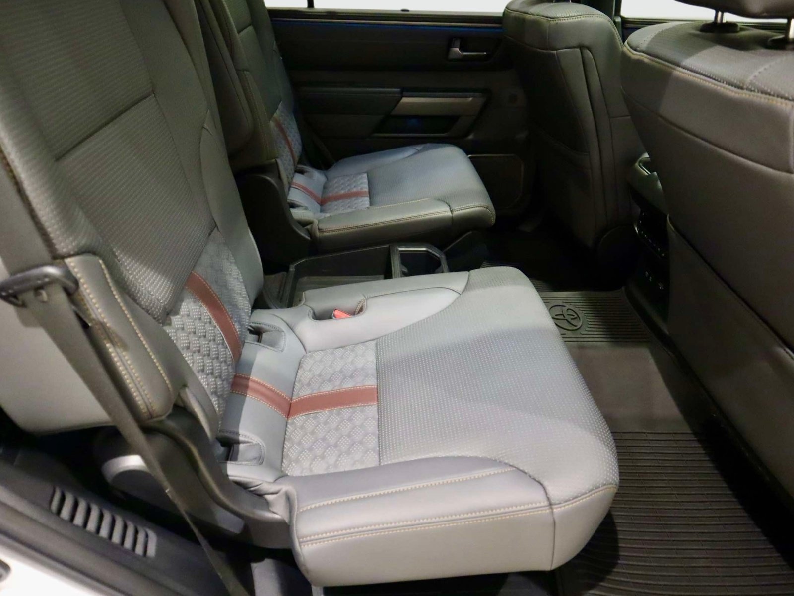 Used 2026 Toyota Sequoia Capstone AWD/4WD image 13