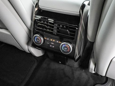 New 2026 Land Rover Range Rover Sport SE AWD/4WD image 22