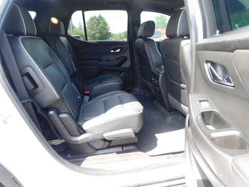 Used 2023 Chevrolet Traverse Premier w/ Redline Edition FWD image 22