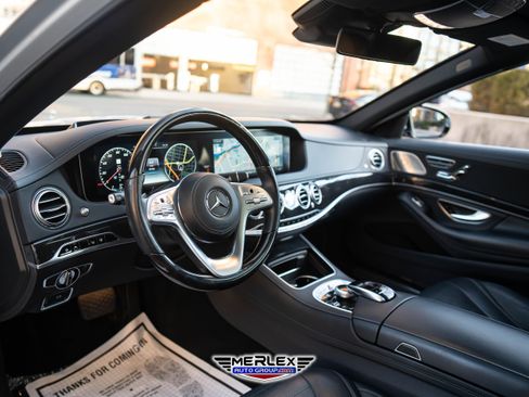 Used 2018 Mercedes-Benz S 560 4MATIC Sedan image 13