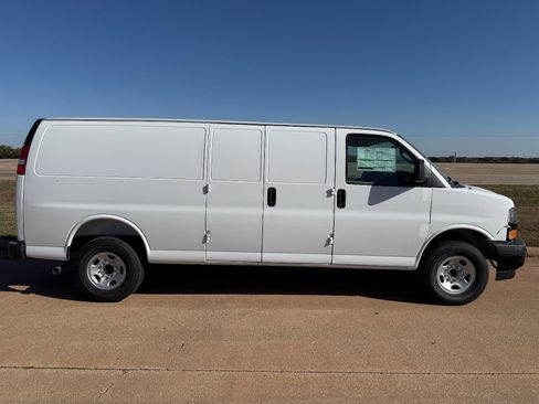 New 2025 Chevrolet Express 3500 Extended w/ Driver Convenience Package RWD image 2