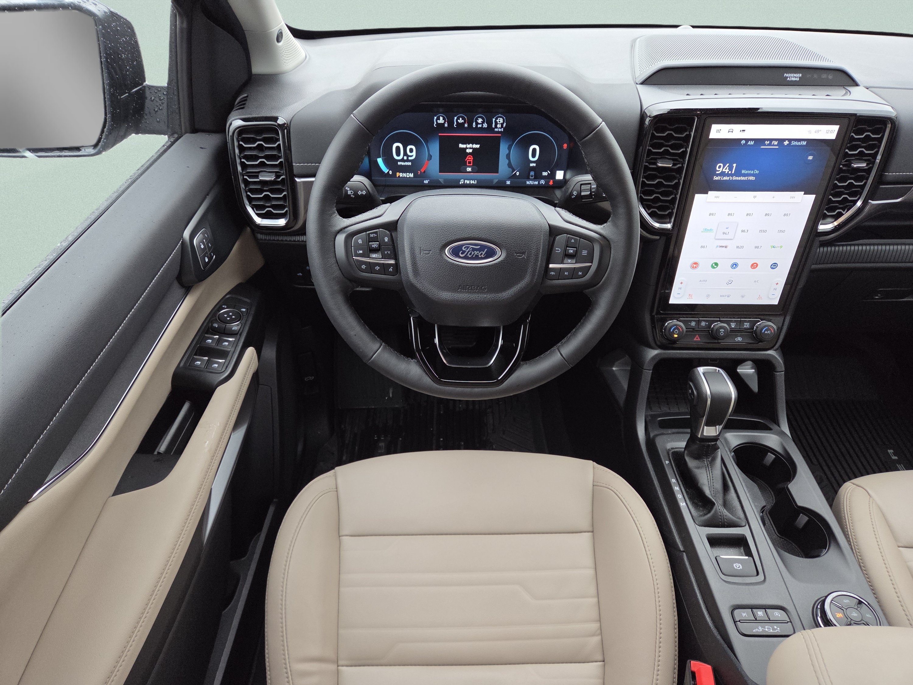 Used 2025 Ford Ranger Lariat w/ FX4 Off-Road Package AWD/4WD image 4