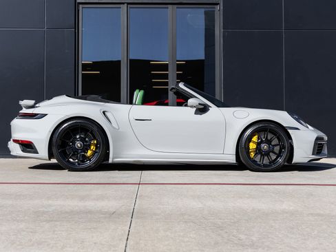 Certified 2022 Porsche 911 Turbo S w/ 911 Turbo Sportdesign Package image 13