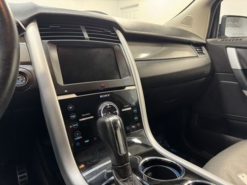 Used 2014 Ford Edge Sport w/ Driver Entry Package image 18