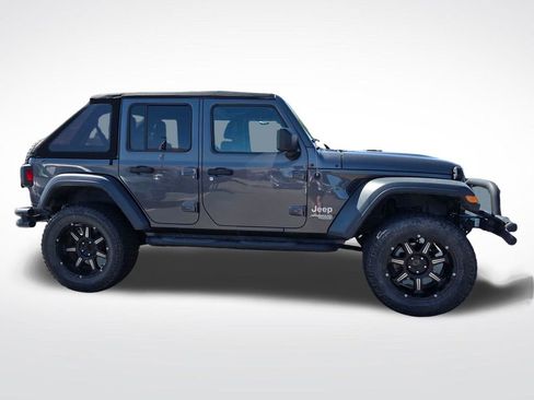 Used 2018 Jeep Wrangler Unlimited Sport AWD/4WD image 7