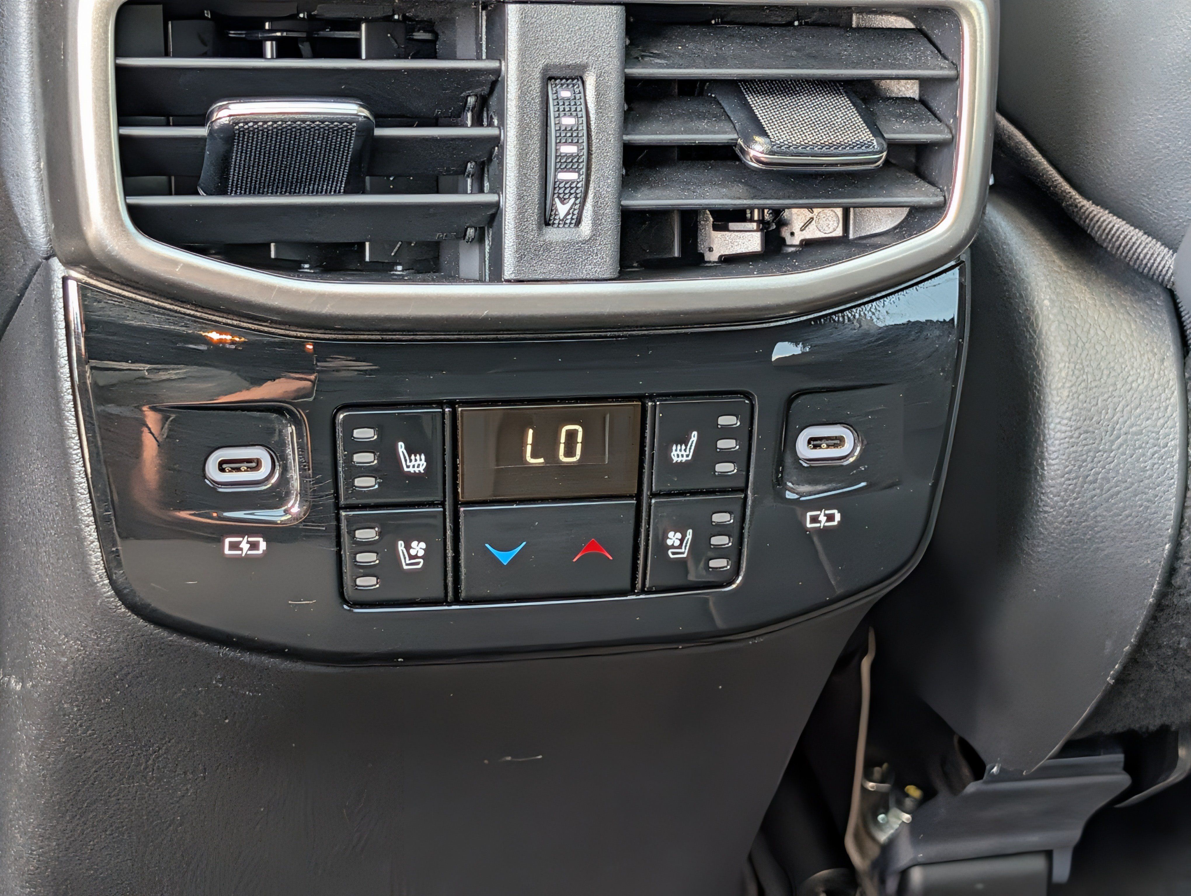 Certified 2024 Lexus RX 350 AWD w/ Technology Package image 16