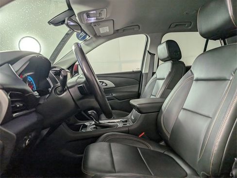 Used 2019 Chevrolet Traverse LT w/ LPO, Cargo Package image 11