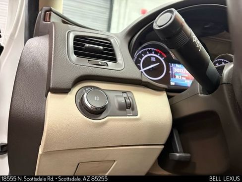Used 2016 Buick Regal Premium FWD image 13