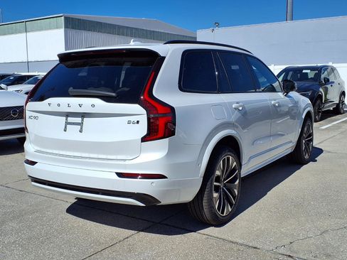 New 2026 Volvo XC90 B6 Ultra w/ Protection Package Premier image 7
