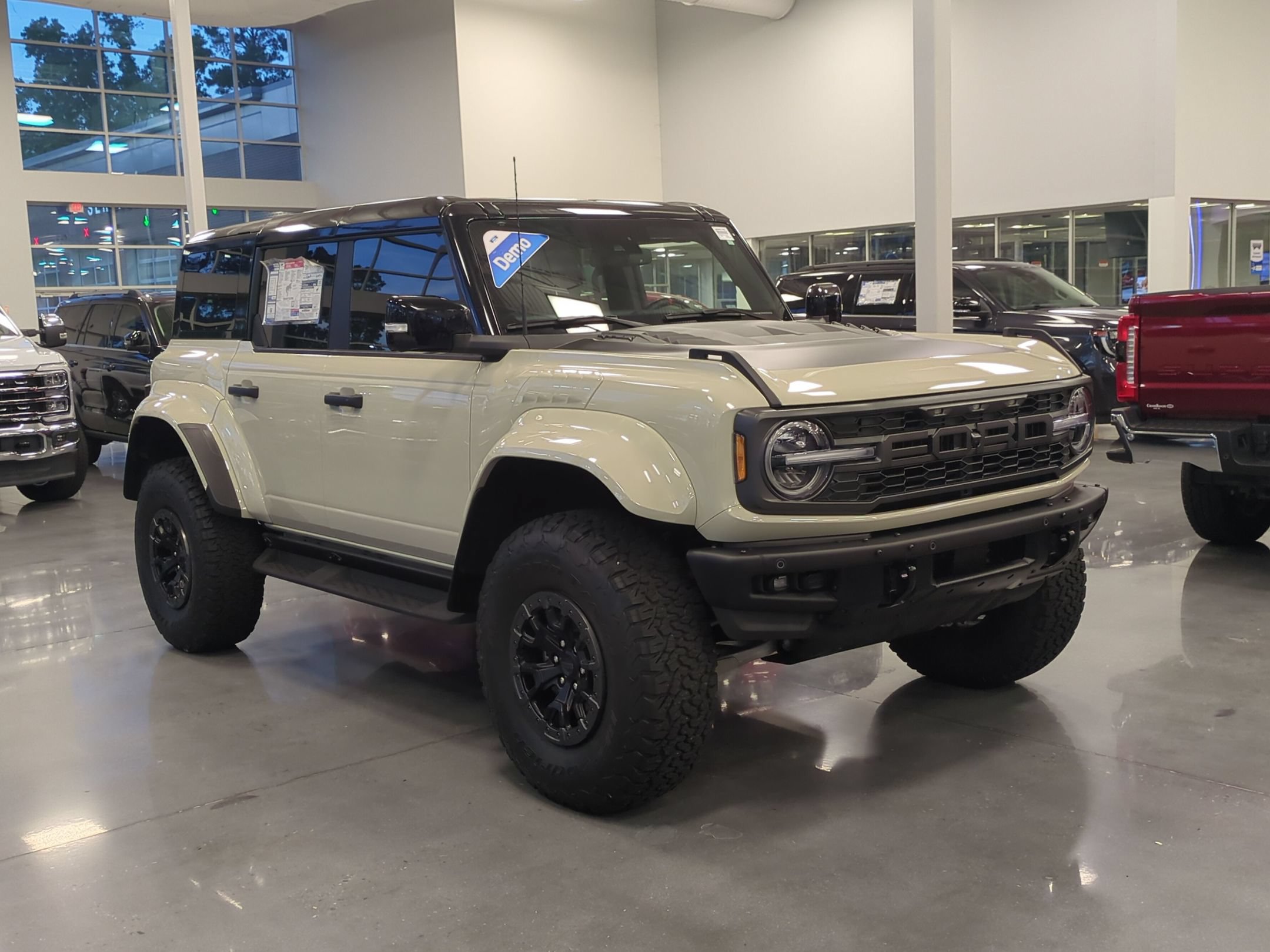 New 2025 Ford Bronco Raptor AWD/4WD image 1
