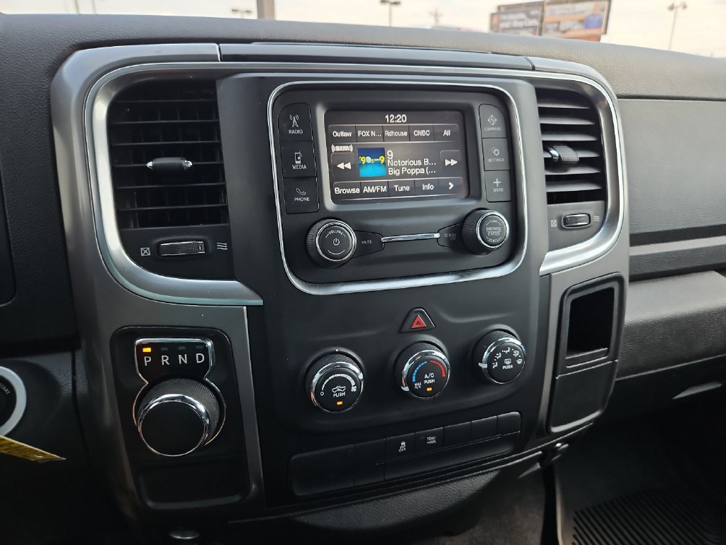 Used 2022 RAM 1500 Classic SLT RWD image 22